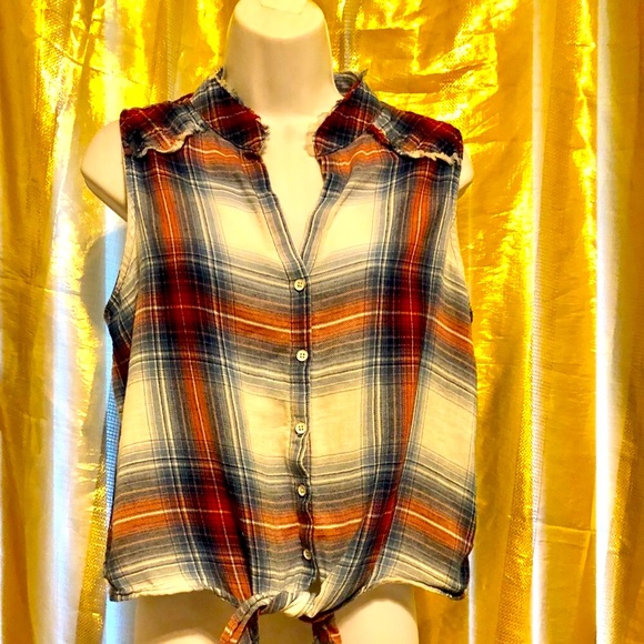 cloth & stone Tops - Cloth & stone plaid button and tie front top